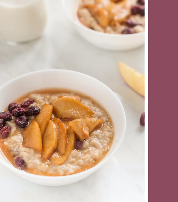 PORRIDGE MIT KARAMELLISIERTEN ÄPFELN